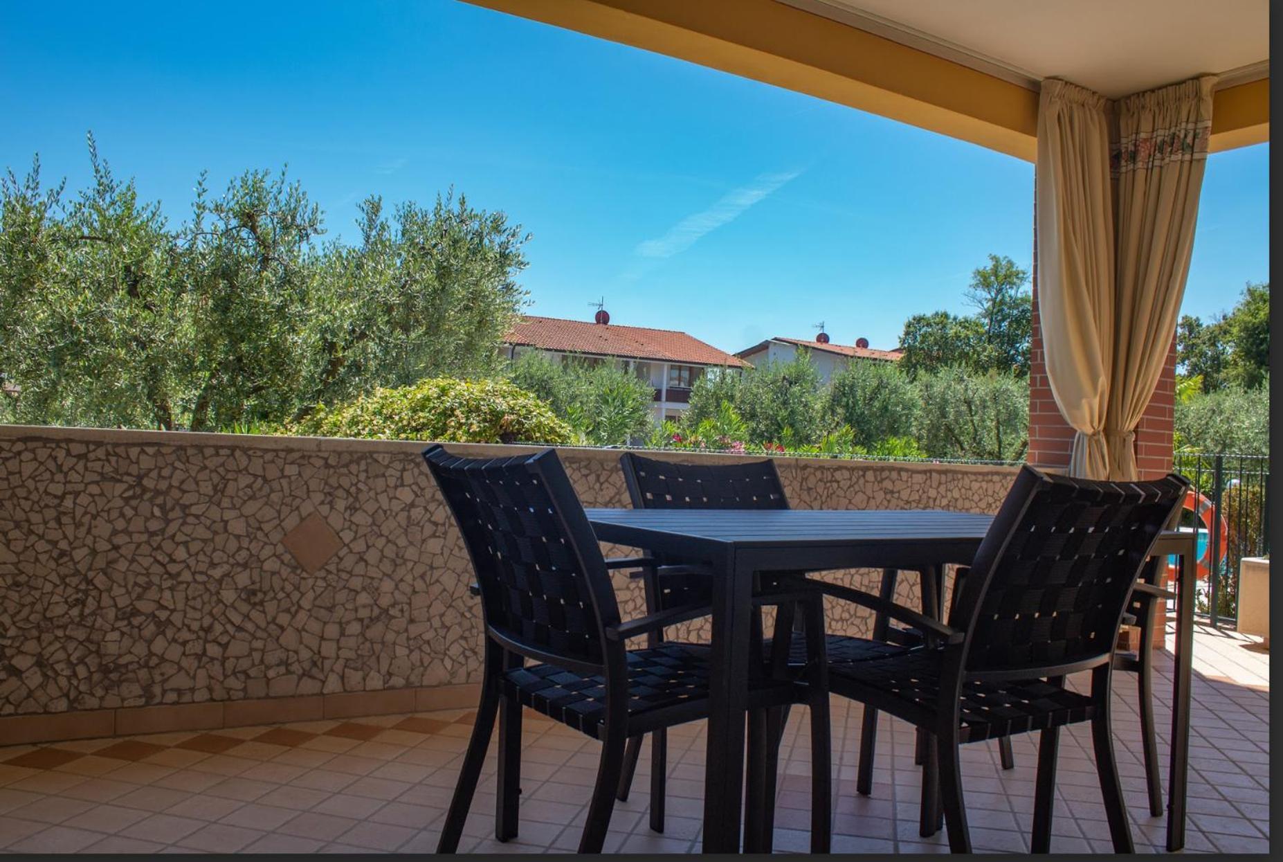 דירות Moniga del Garda Casale El Galet מראה חיצוני תמונה