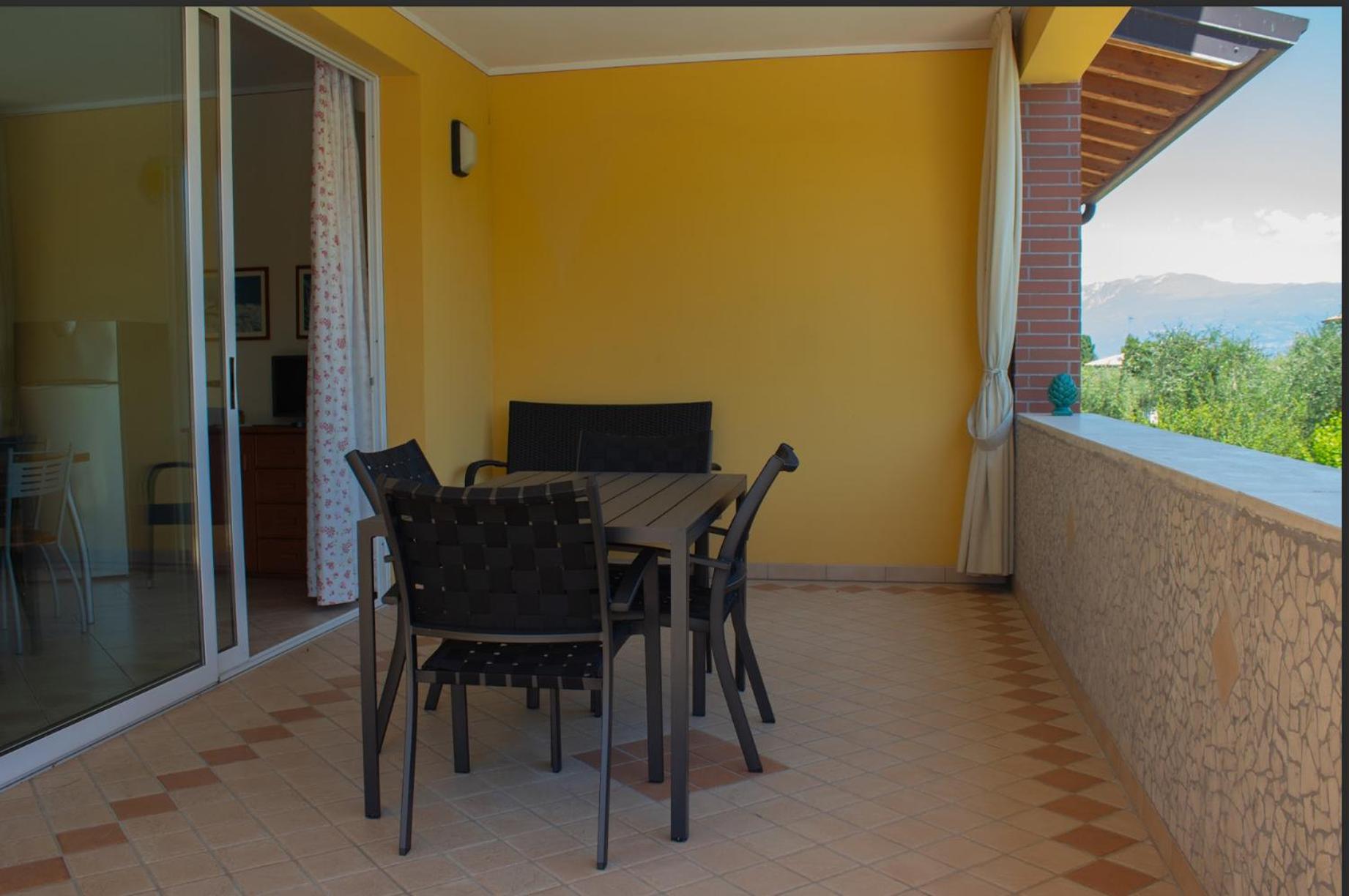 דירות Moniga del Garda Casale El Galet מראה חיצוני תמונה